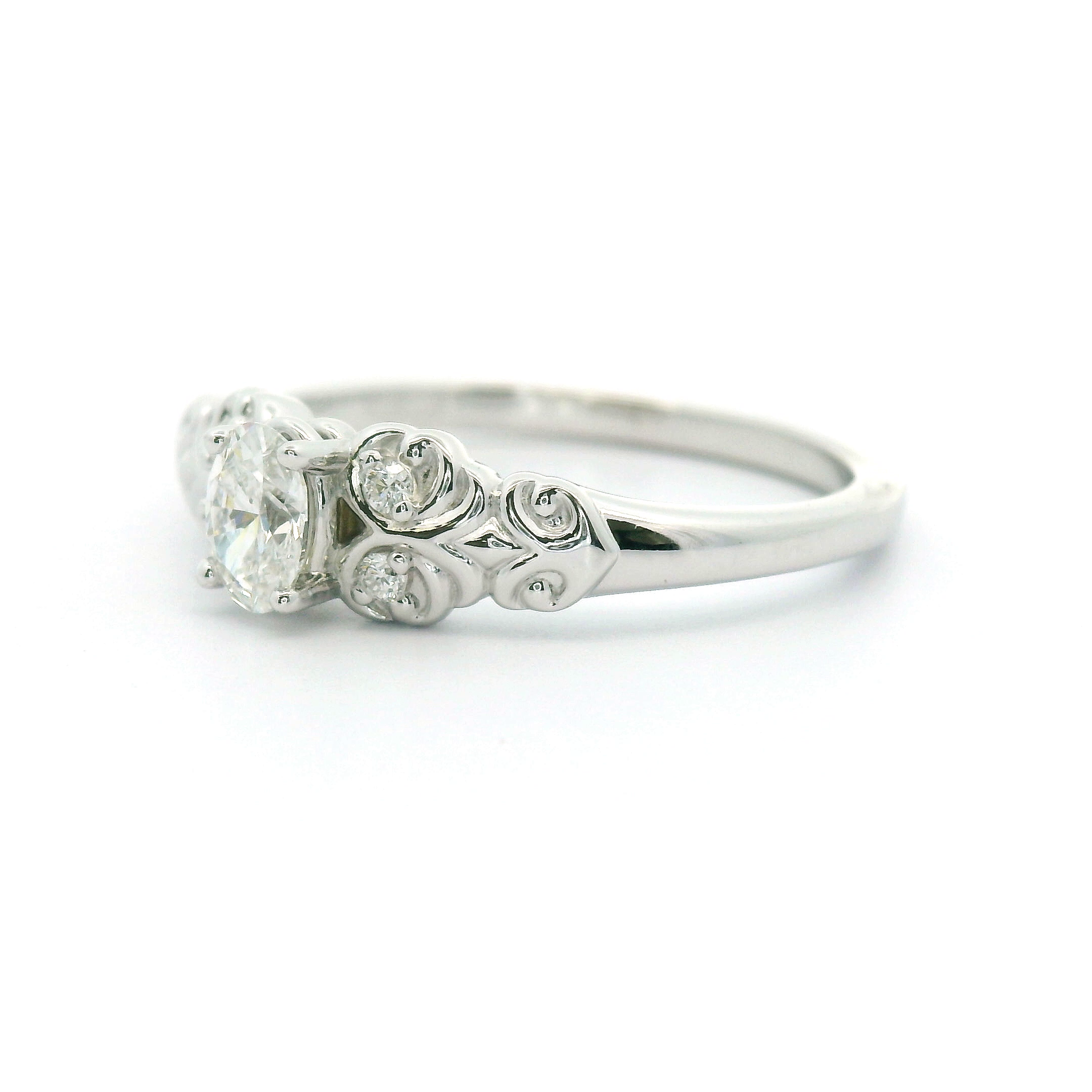 14k White Gold 0.29 ctw Vintage Inspired Diamond Engagement Ring