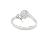 14k White Gold Curved Pearl Ring