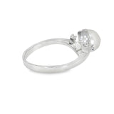 14k White Gold Curved Pearl Ring