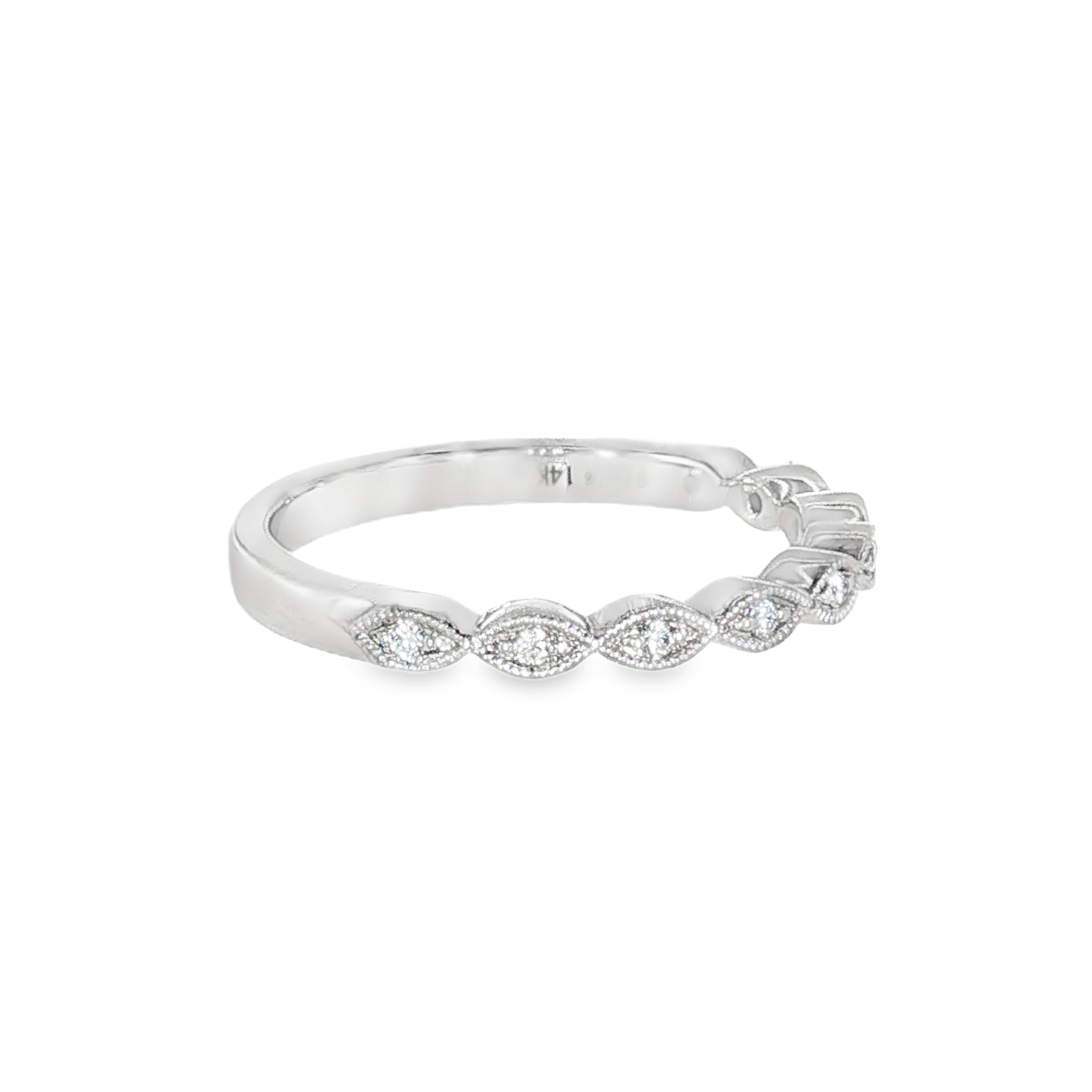 14k White Gold 0.07 ctw Vintage Inspired Women's Diamond Wedding Band