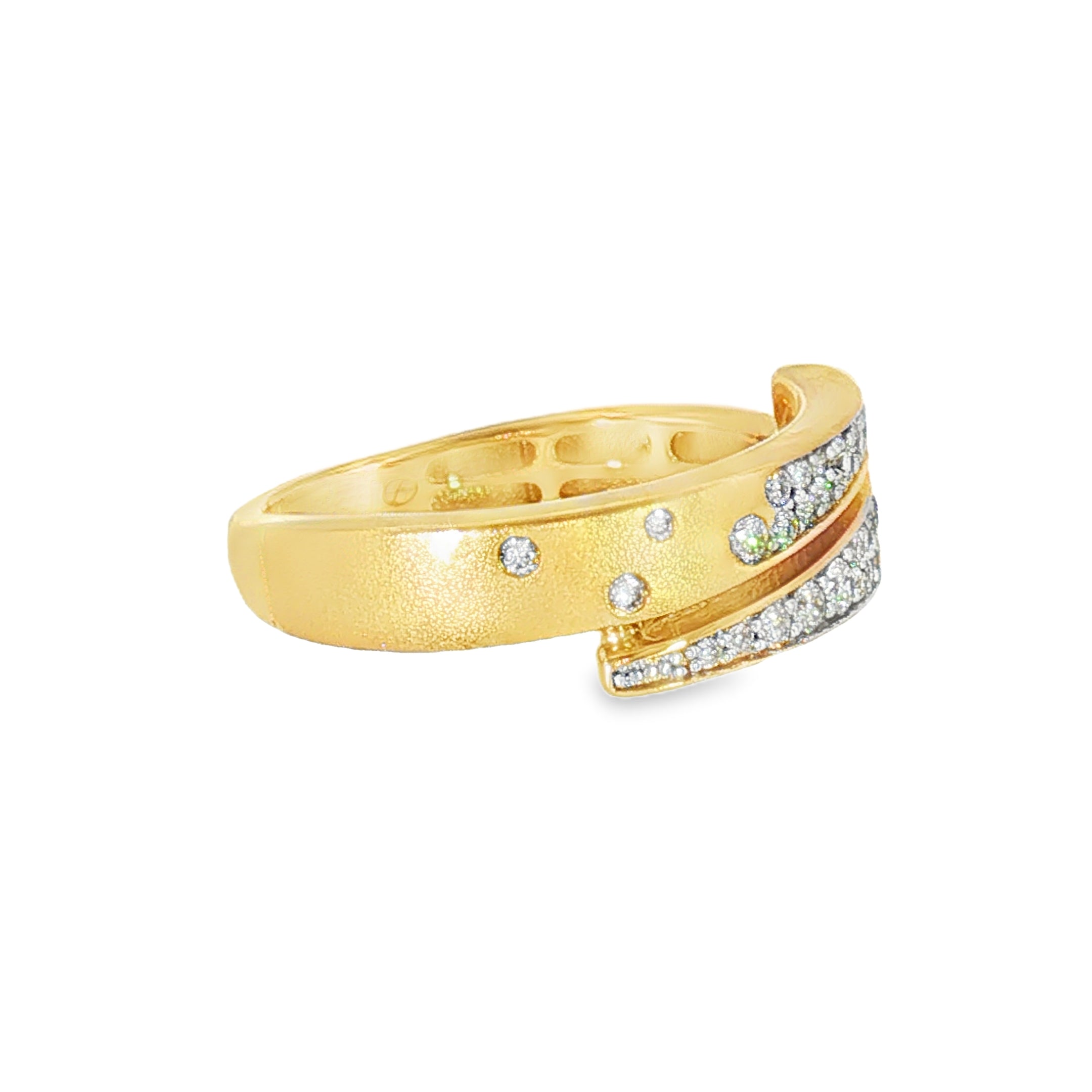14k Yellow Gold 0.25 ctw Modern Women's Diamond Ring
