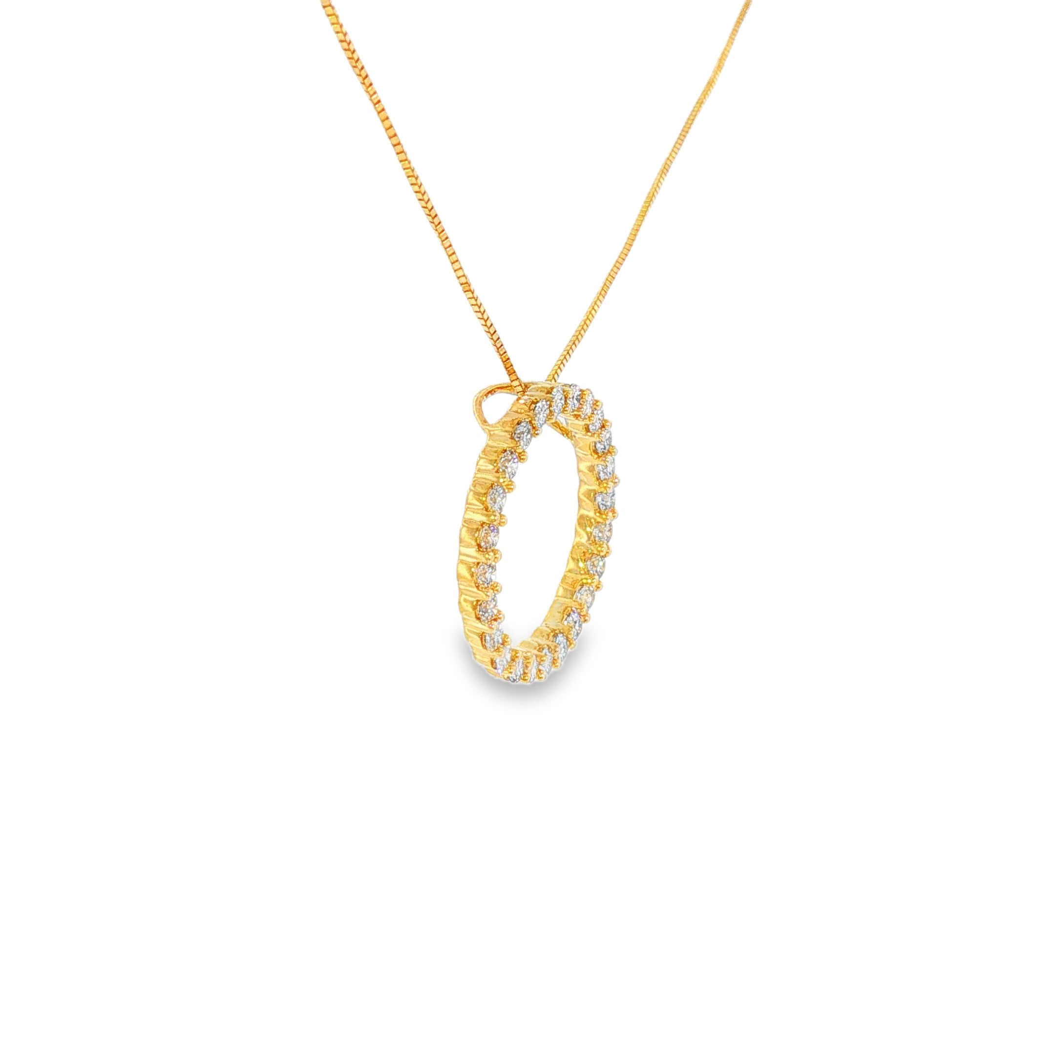 14k Yellow Gold 0.50 ctw Circle Diamond Necklace