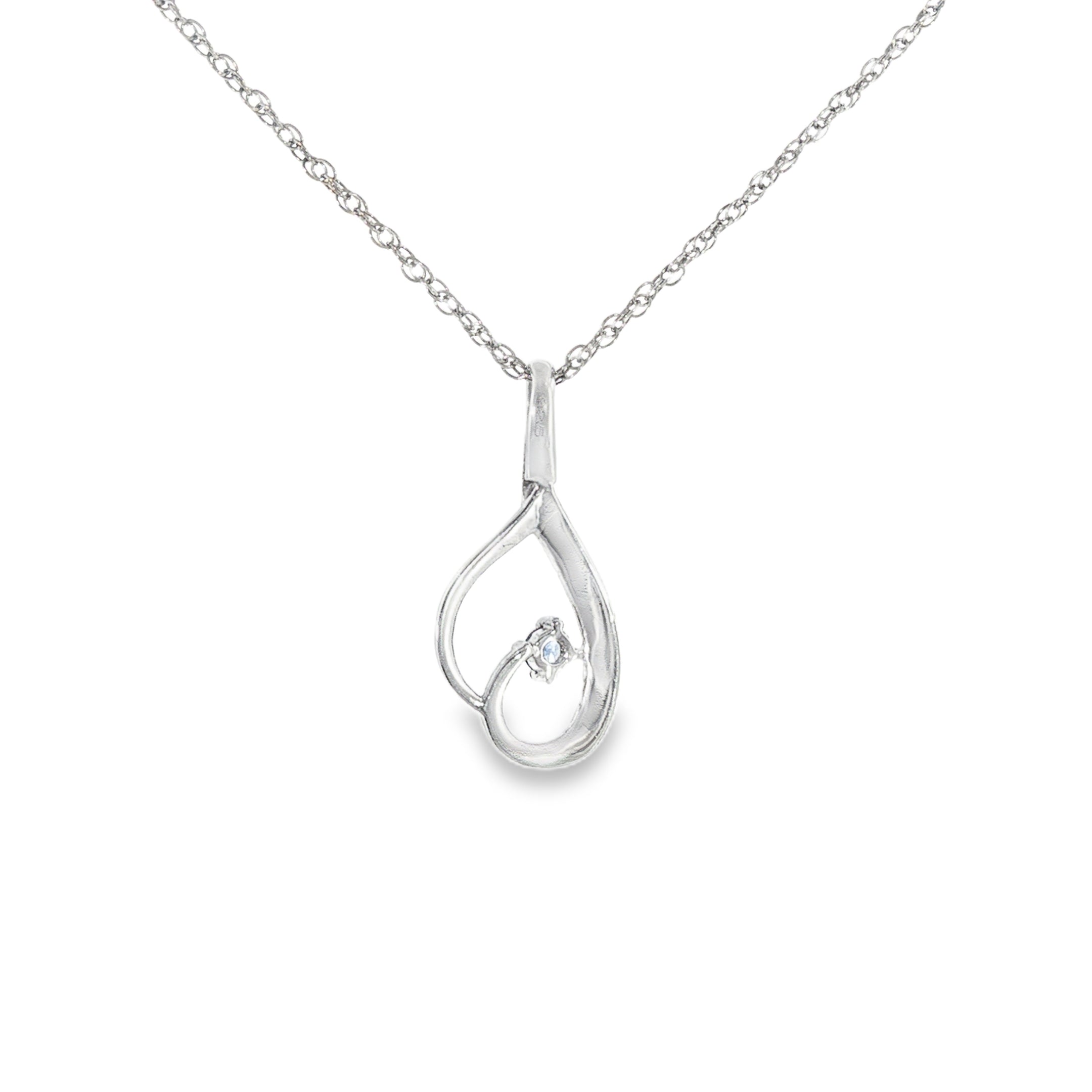 Sterling Silver 0.06 ctw MT Yogo Sapphire Pendant