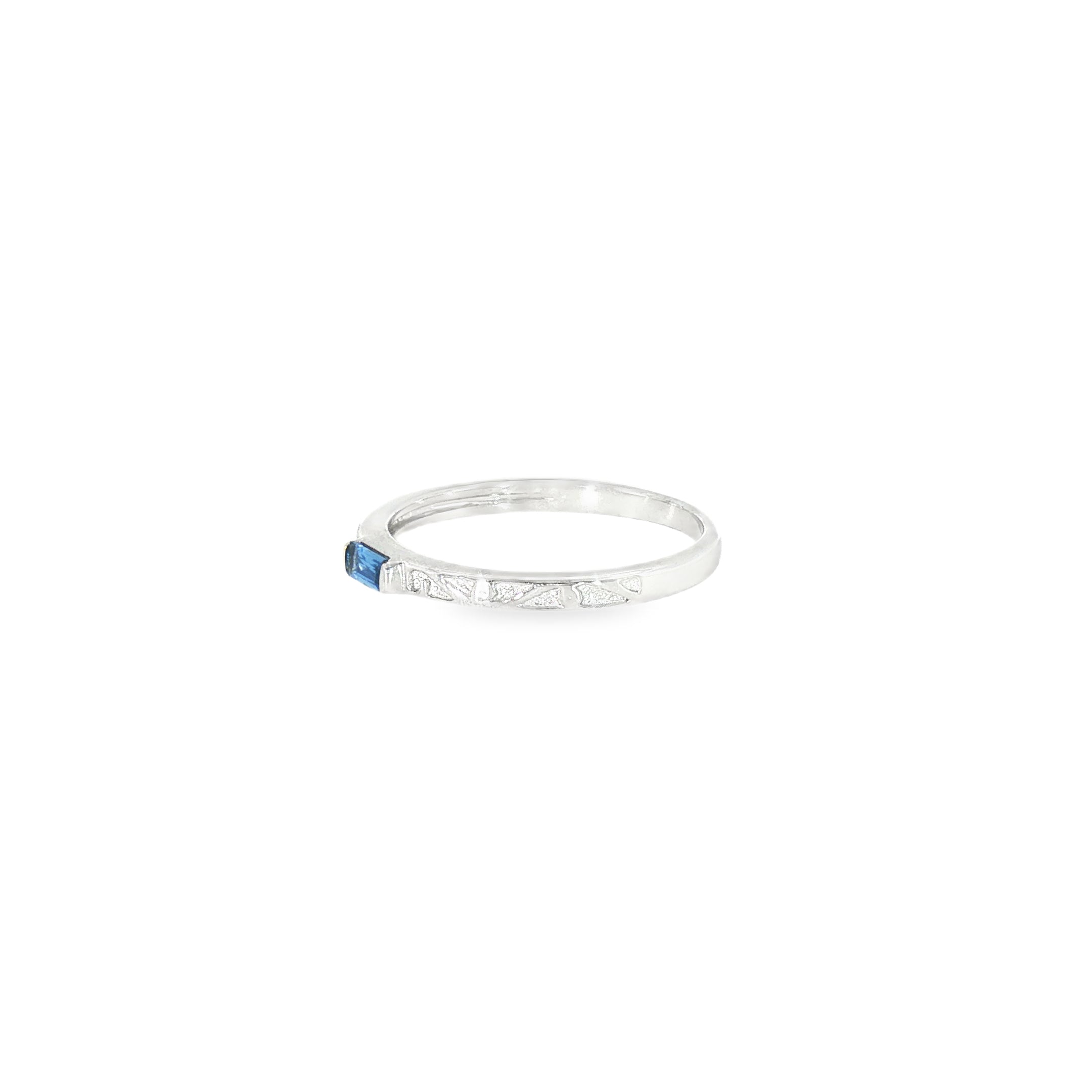 Sterling Silver 0.13 ctw MT Yogo Sapphire Women's Ring Size 9