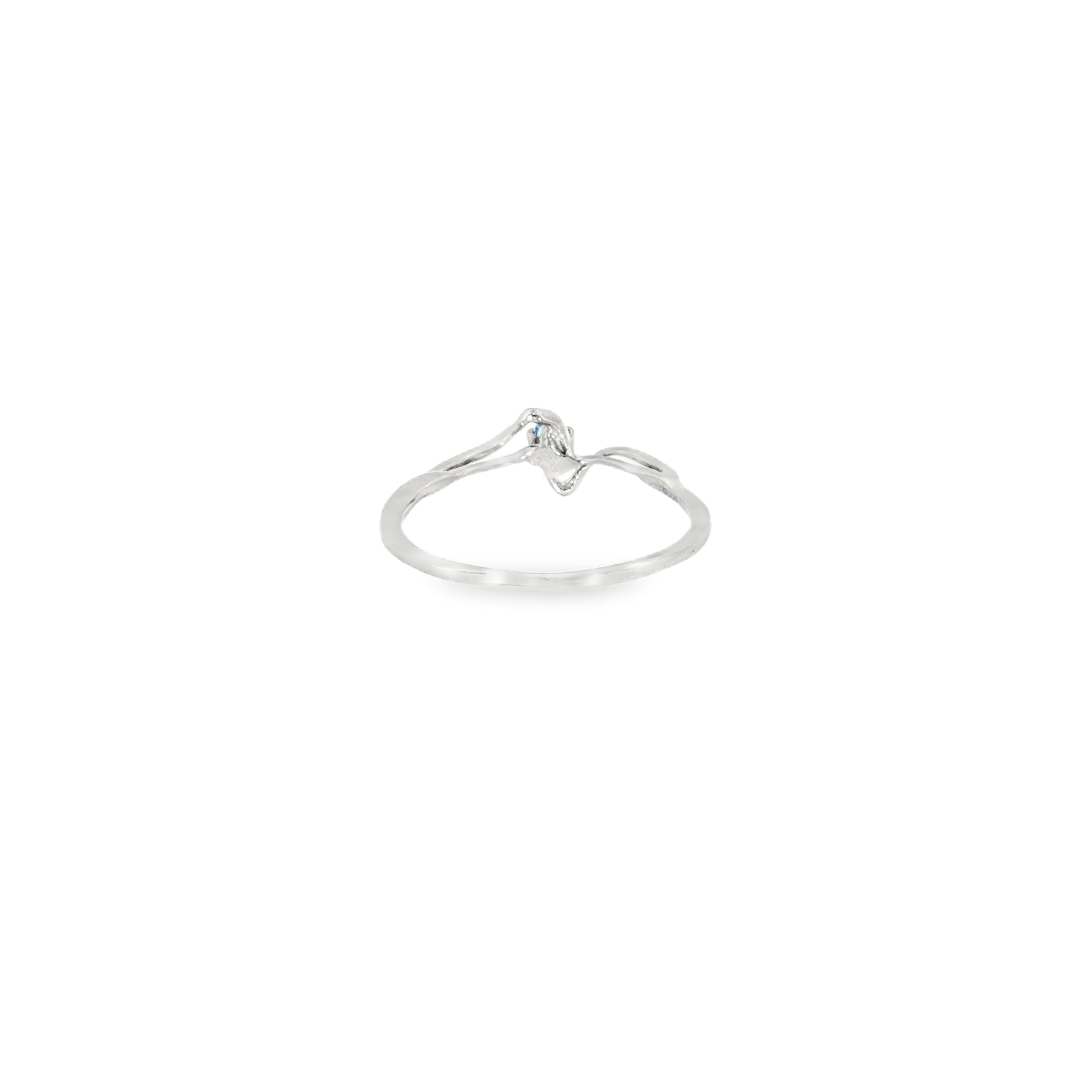 Sterling Silver 0.05 ctw MT Yogo Sapphire Women's Ring